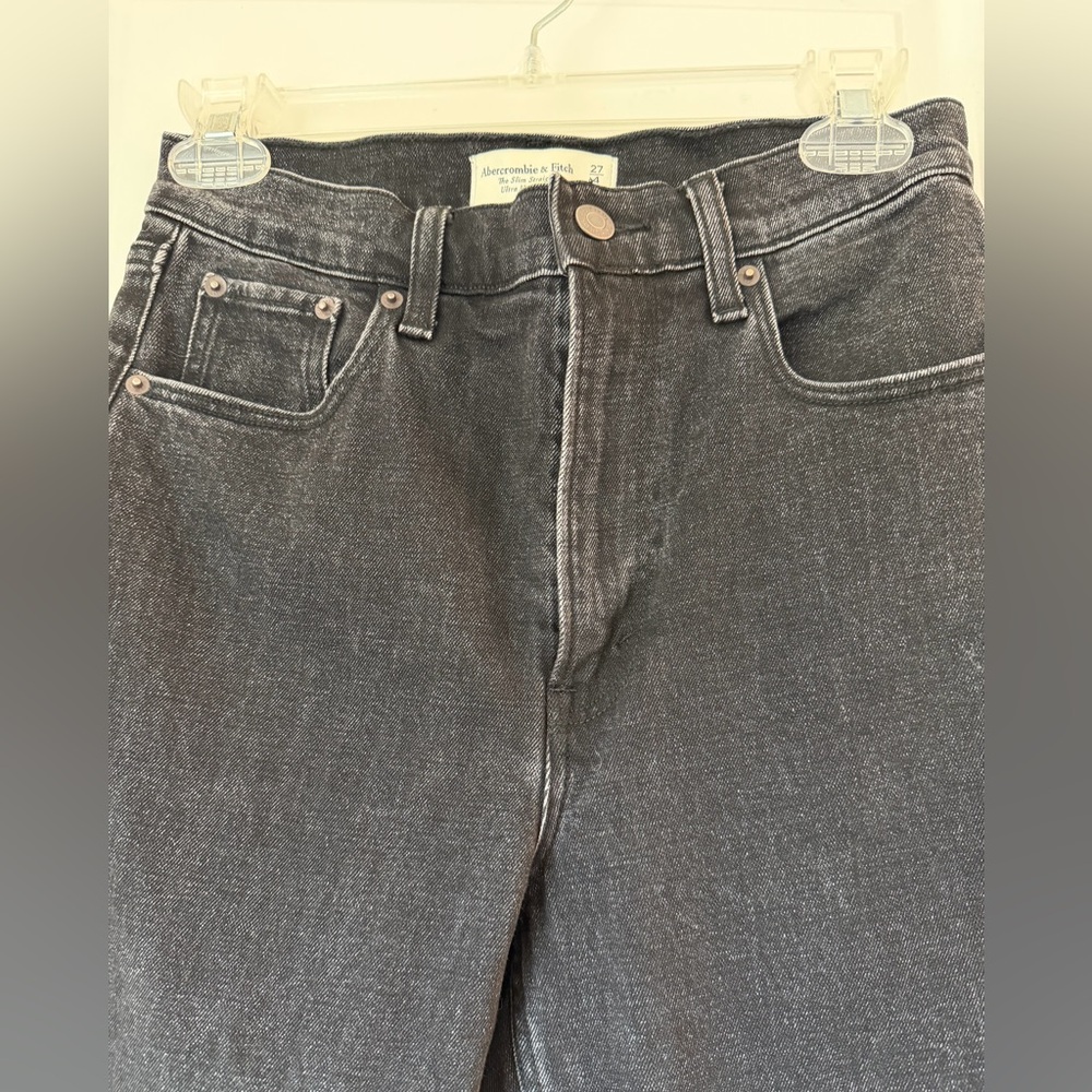 Size 27/4 Abercrombie & Fitch The Slim Straight Ultra High Rise Jeans - Picture 8 of 11